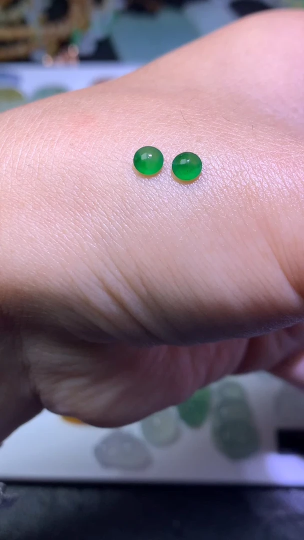 未镶嵌定制翡翠毛货