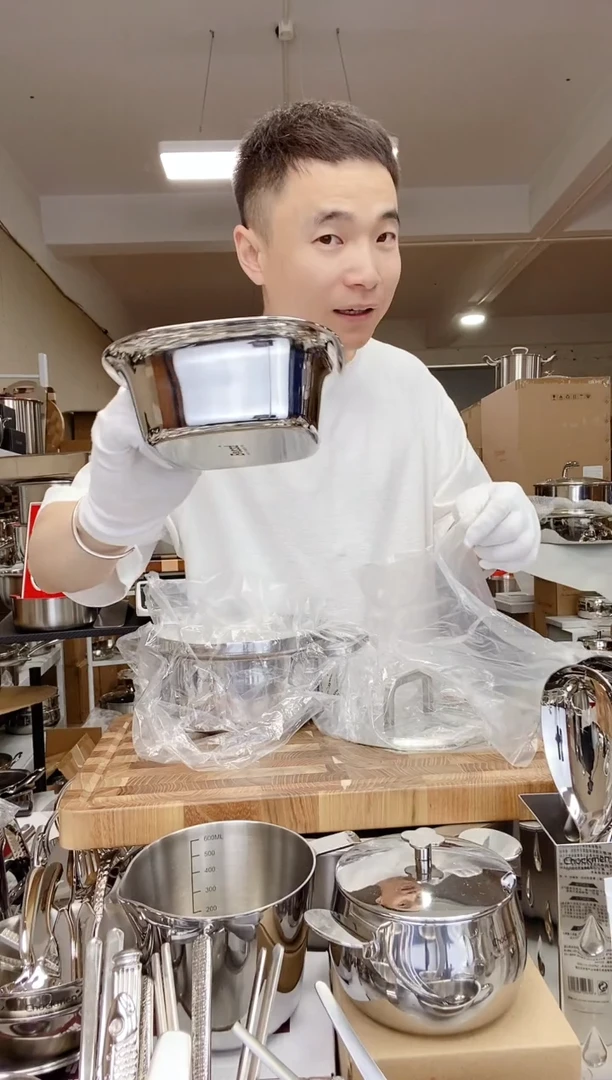 A35 微瑕博士德方碗