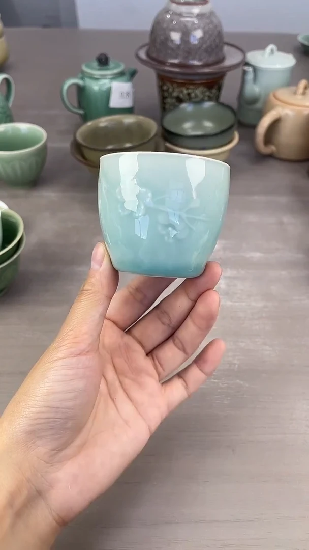 青瓷仓储福利清仓微瑕