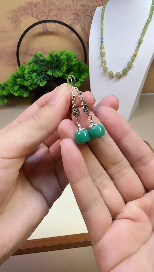 银S925镶嵌耳钉玛瑙/玉髓E104