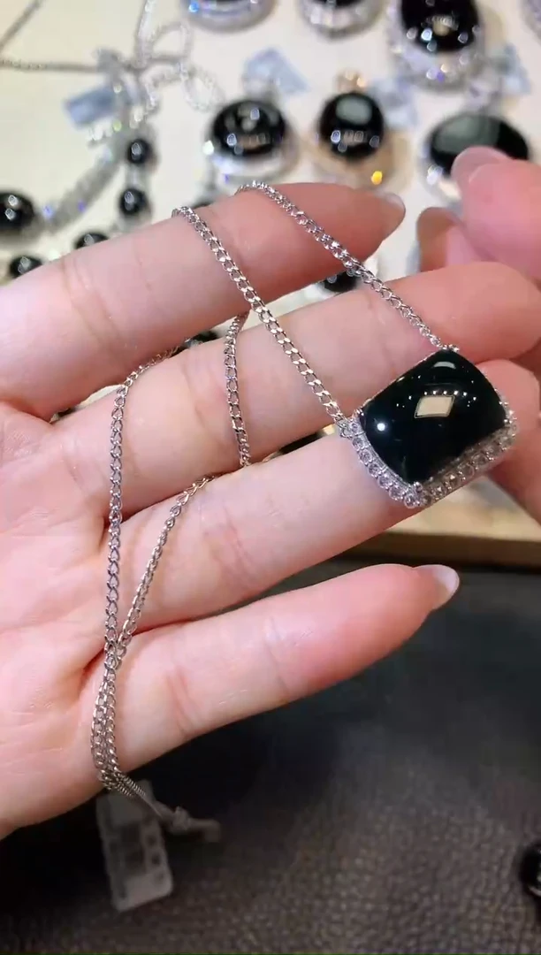 【闪购商品】翡翠套链18K金镶嵌F32 翡翠