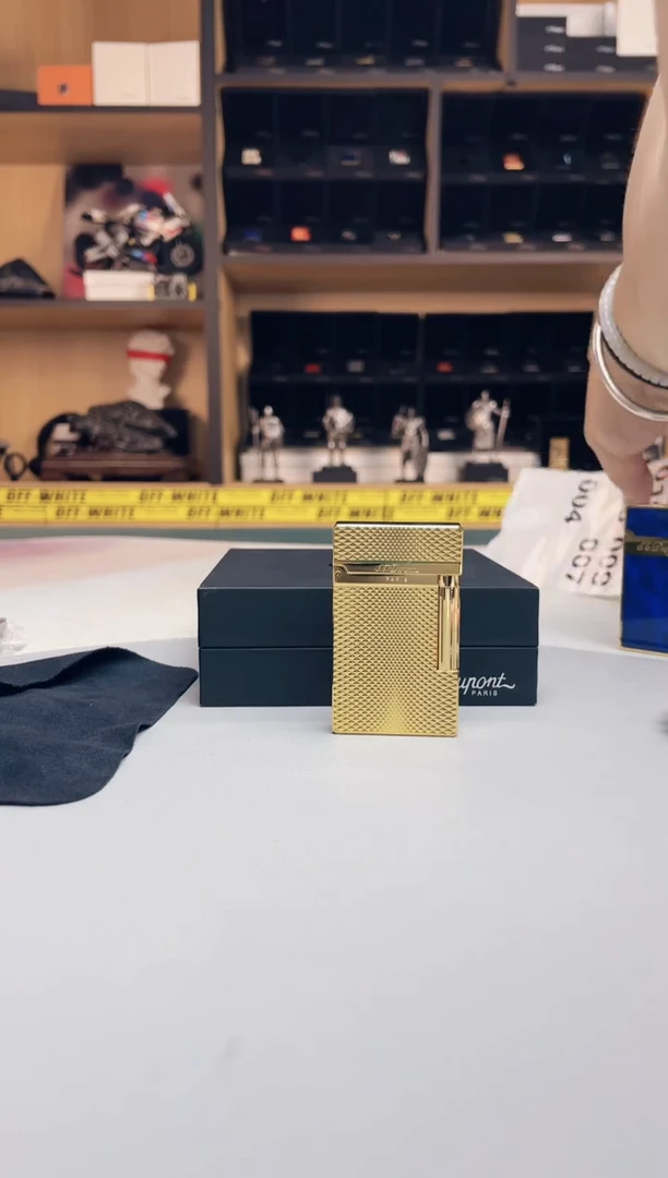 【黑屋奢品】打火机专用编码007