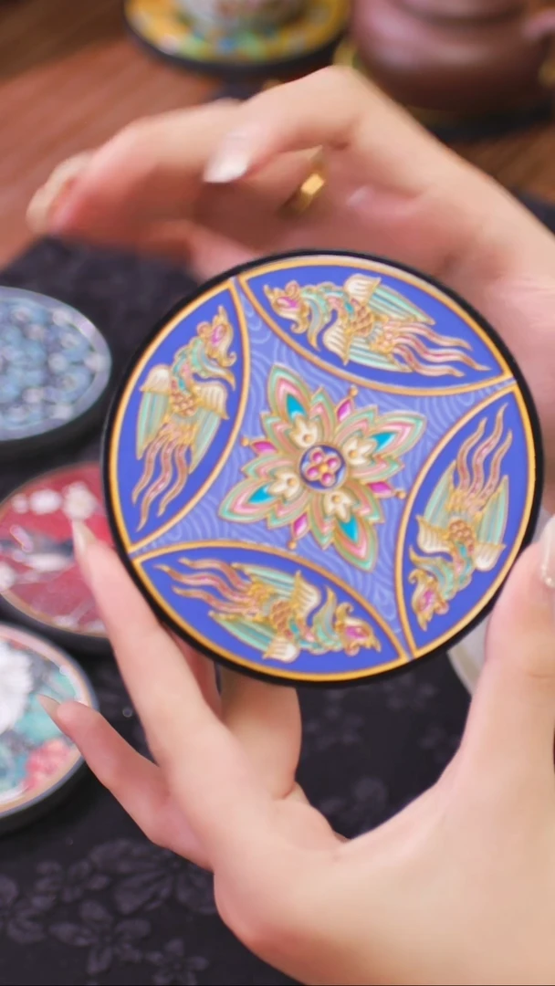 壹藏贰宝有凤来仪图案杯垫一片