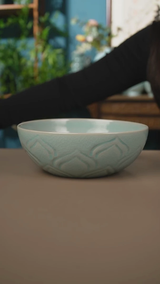 仿古盘龙钵微暇1