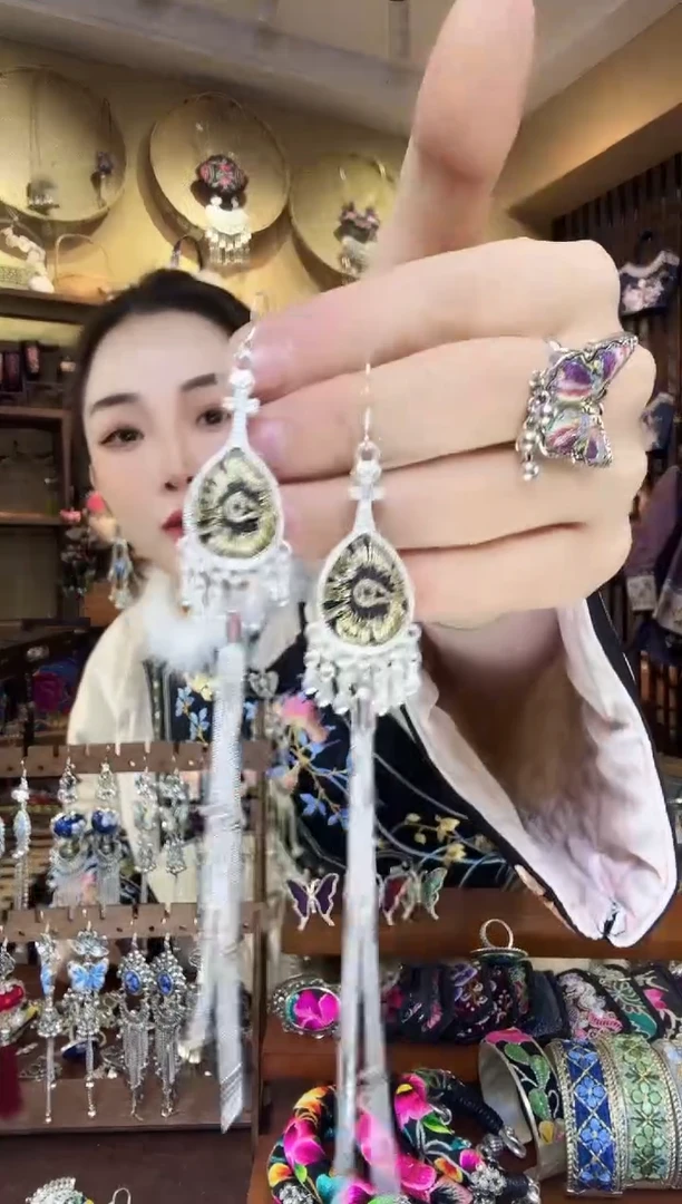刺绣非遗刺绣民族风耳环