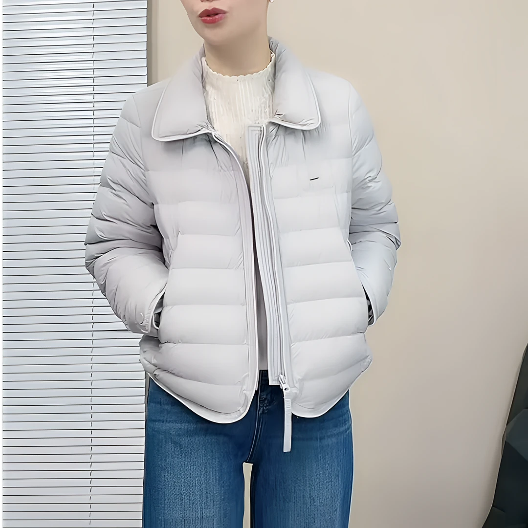 简约时尚冬季休闲百搭经典翻领薄款可溯源轻巧羽绒服面包服女装