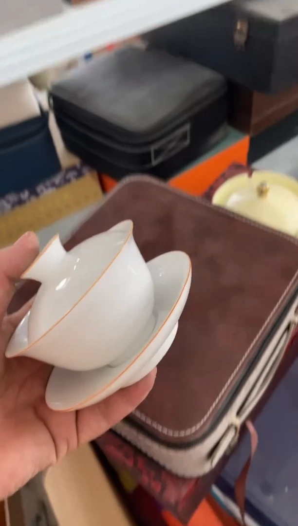 杯无运费险有瑕疵的摄影的产品有使用过的痕迹有点脏介意勿拍