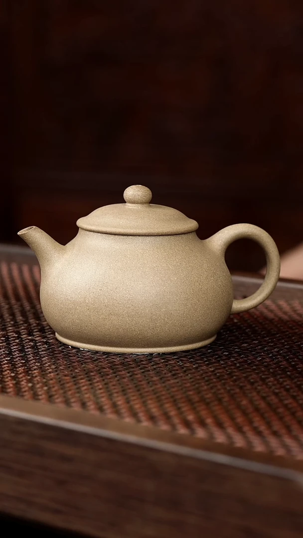 茶壶紫砂青降坡玉笠