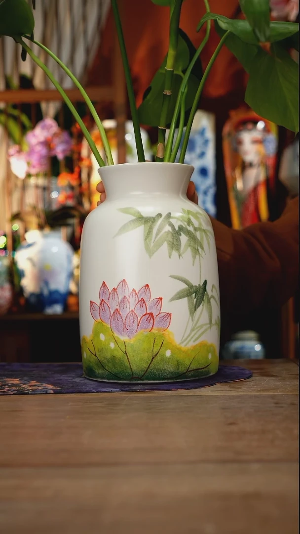 当代景德镇设计师釉下手绘陶瓷花瓶