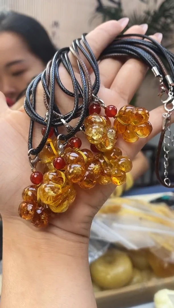 未镶嵌琥珀裸石天然琥珀蜜蜡多样性发一