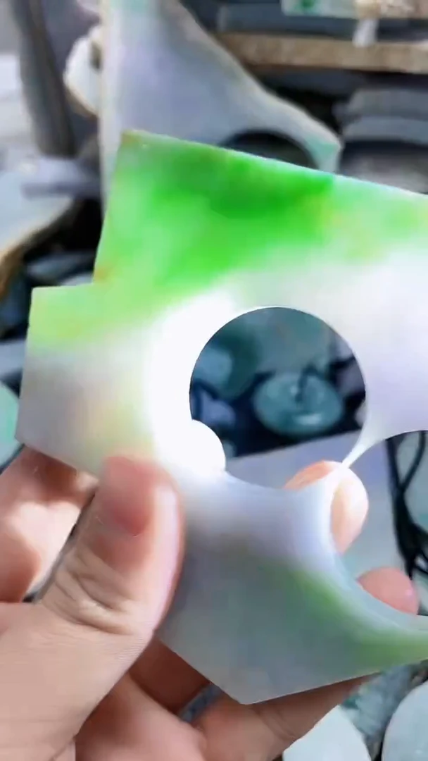 裸石翡翠天然A货翡翠板料