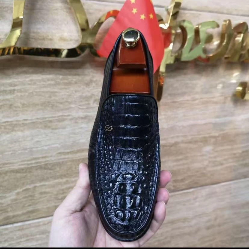 新款高品质全皮面休闲百搭男鞋