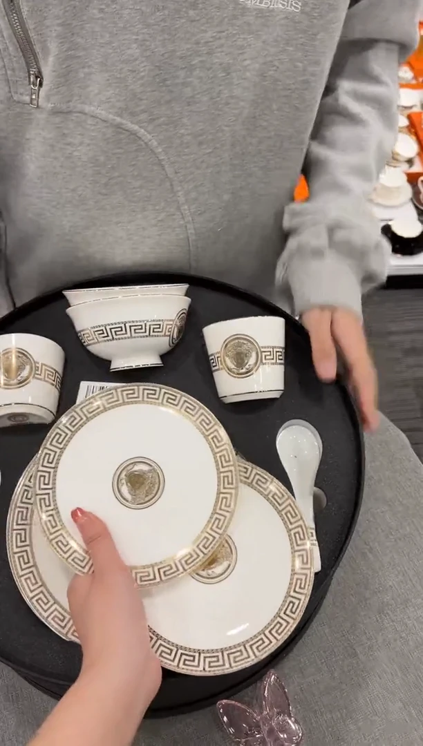 【闪购商品】杯H711--------------