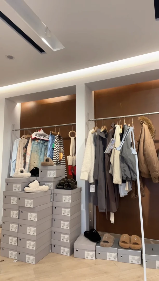 喜****地特价格子裤M码