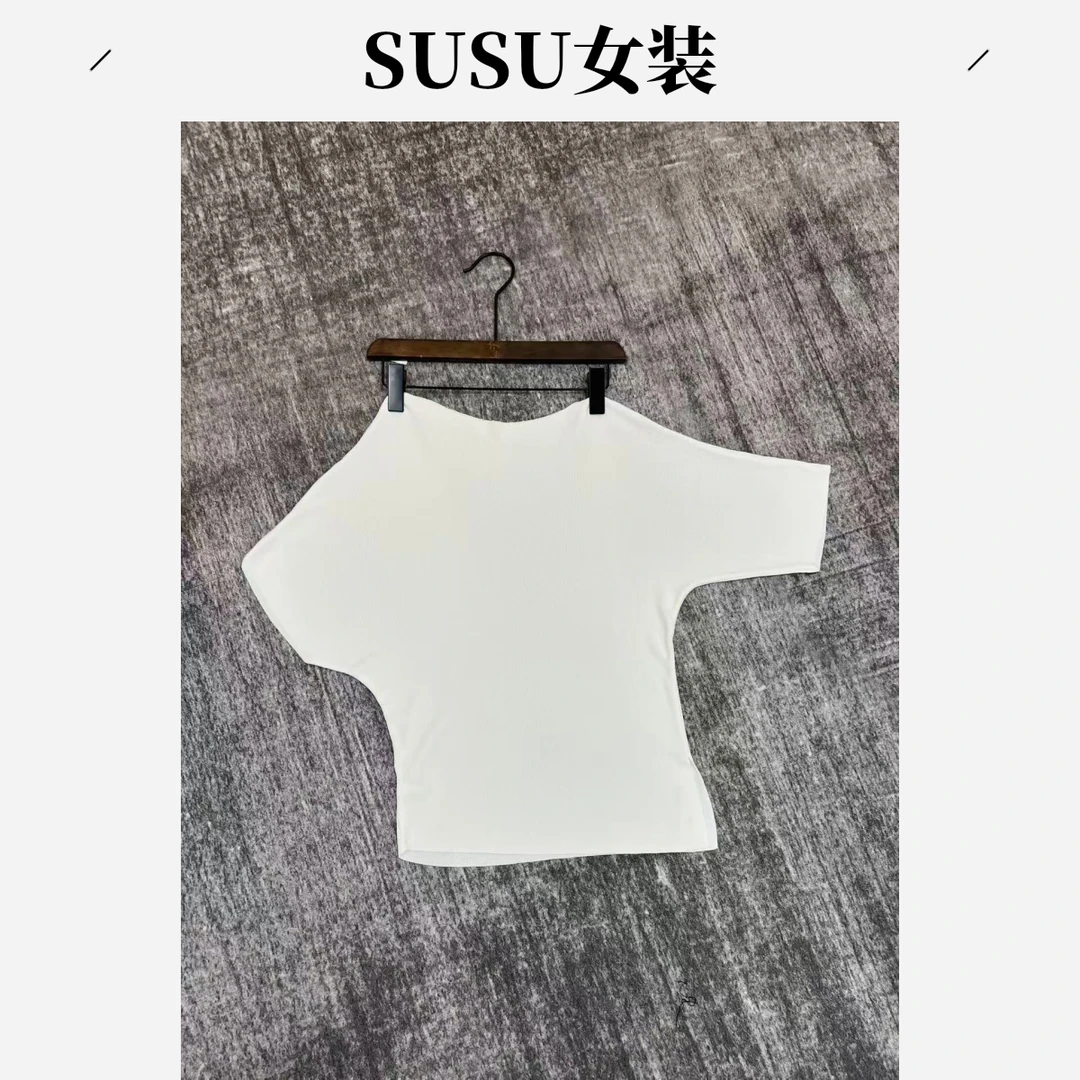 设计师原创轻奢现代风冰丝上衣女