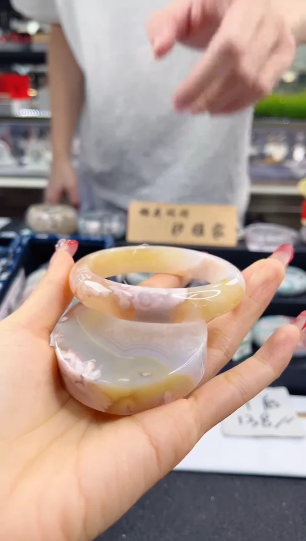 未镶嵌手镯石英质玉60圈口（赠品镯心）155896