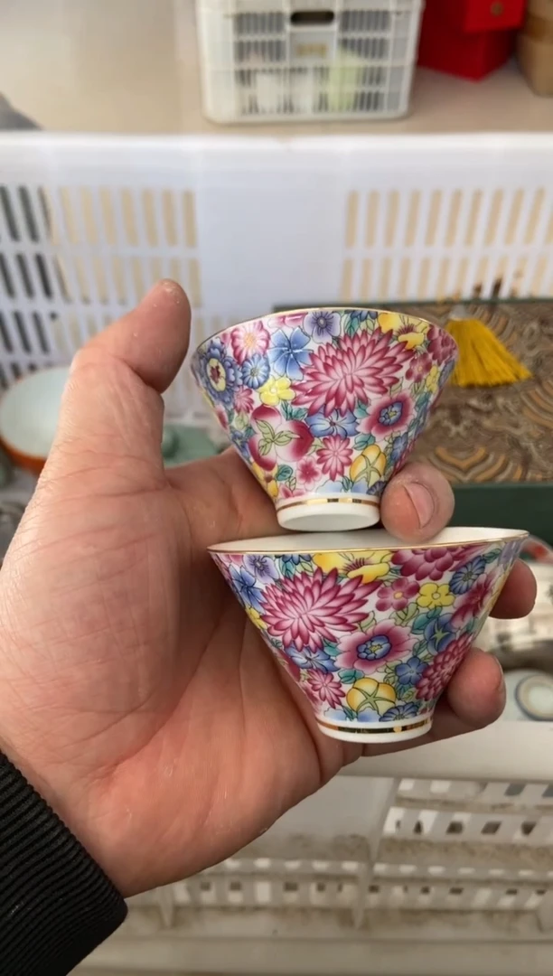 无运费险有瑕疵的摄影的产品有使用过的痕迹有点脏介意勿拍