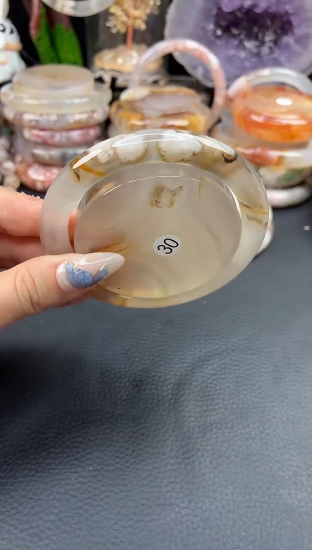 未镶嵌手镯（圆镯）石英质玉62