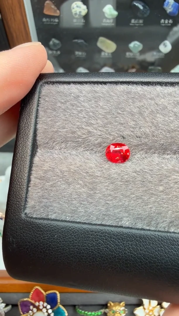 未镶嵌裸石尖晶石绝地武士0.96ct-A322-1p