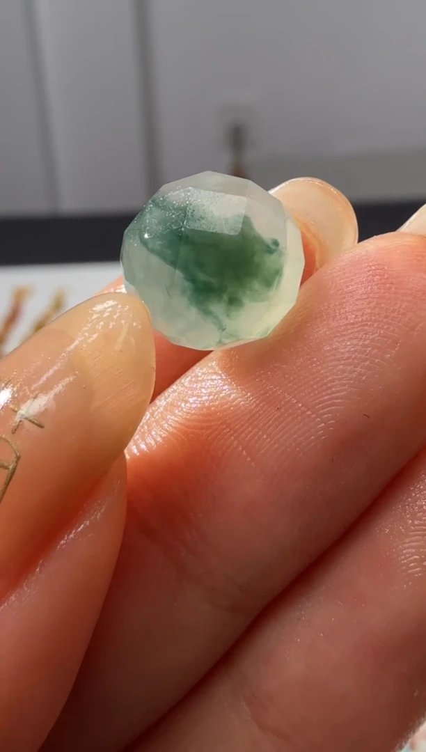 未镶嵌定制翡翠10.8*