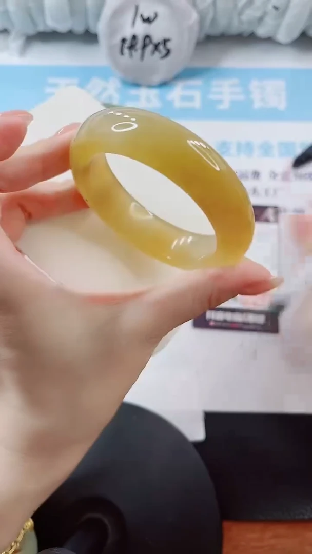 未镶嵌手镯石英质玉多样性发货V244