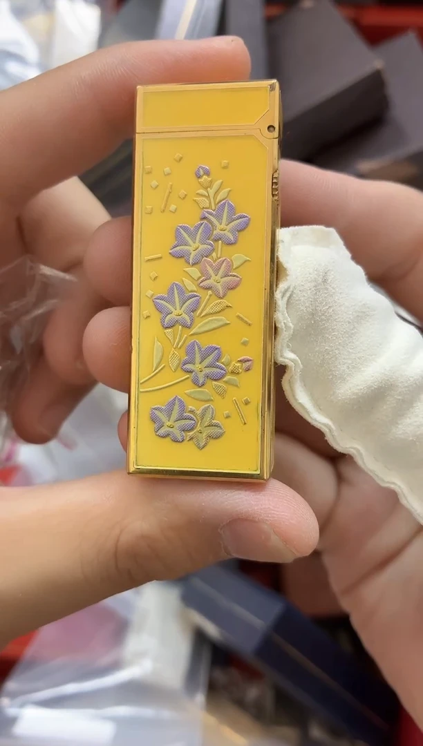 四代黄漆浮世绘打火机