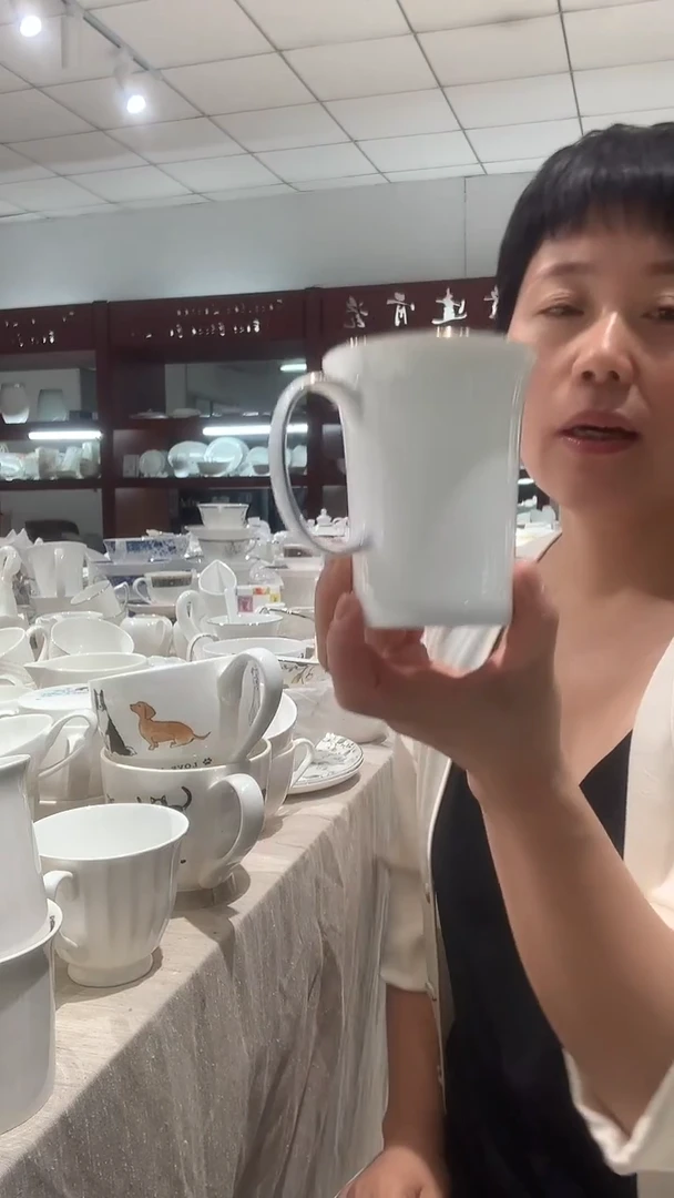 水杯隆达骨质瓷1