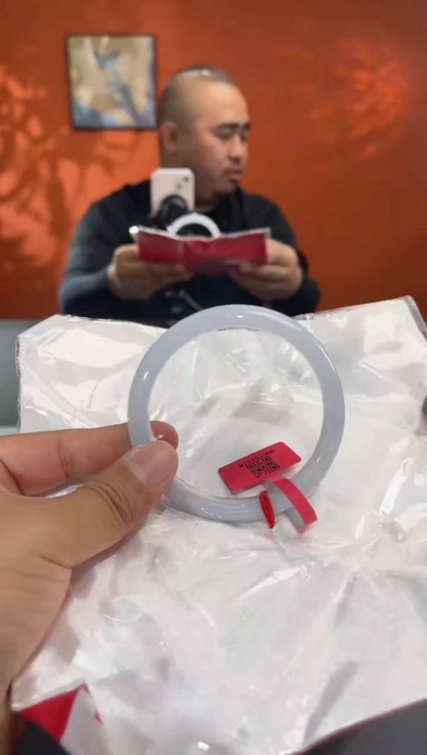 未镶嵌手镯翡翠3