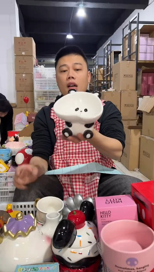 【闪购商品】杯陶瓷a款爱心熊猫狗粮碗