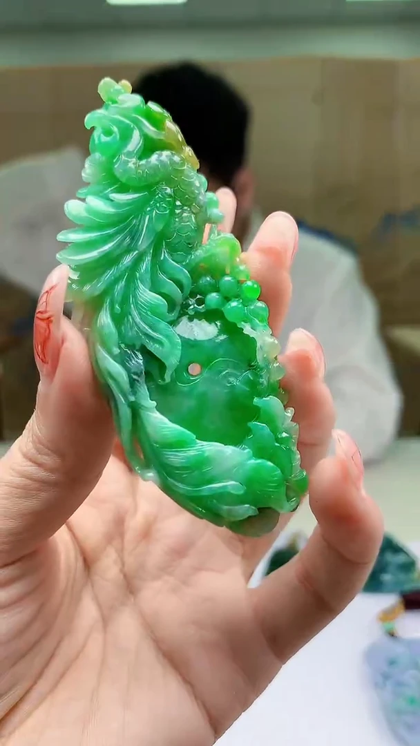 【闪购商品】定制翡翠未镶嵌5028ty-毛货挂件164