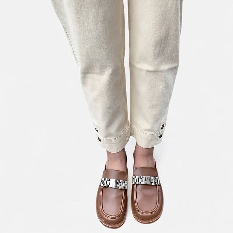 秀米丽 新款米杏色高腰弹力显瘦开衩扣烟管牛仔九分小直筒裤20232