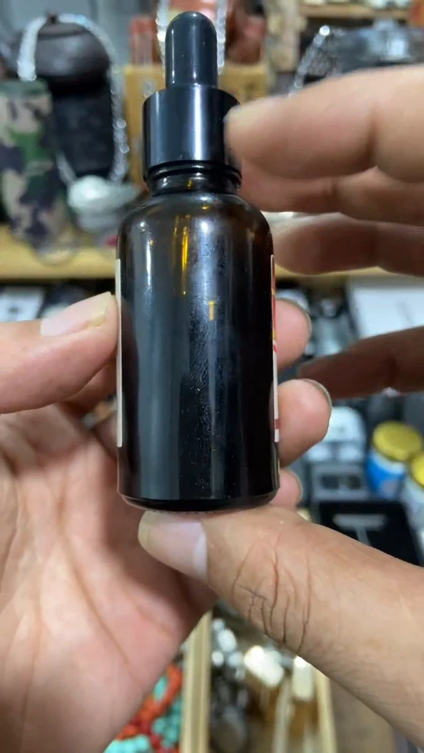 瓷片闪购商品  如图所示