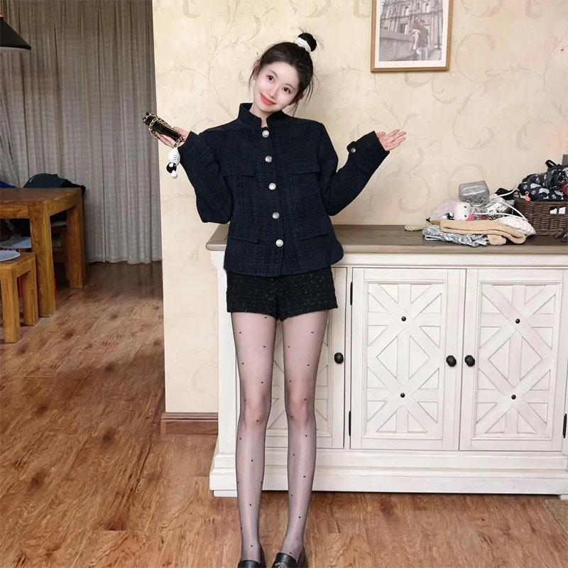 韩系欧尼穿搭藏青色气质小香风外套秋冬新款设计感夹棉保暖夹克女