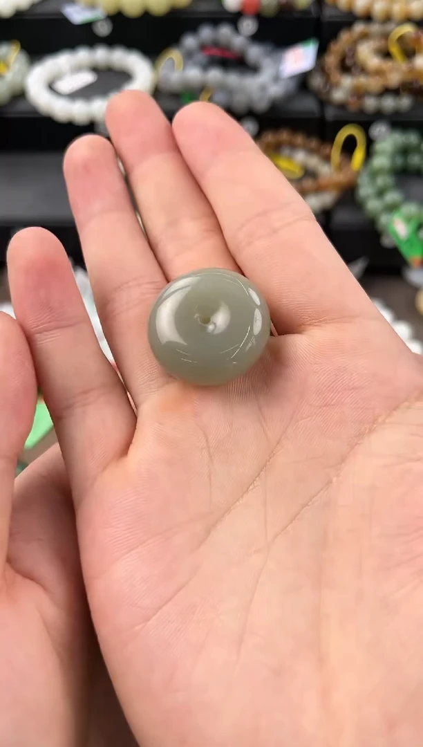 【闪购商品】和田玉未镶嵌平安扣且末青白平安扣微色差