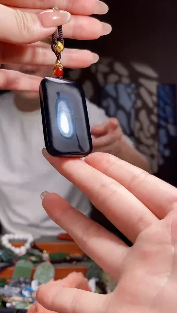 【闪购商品】和田玉颈饰未镶嵌拍一发一