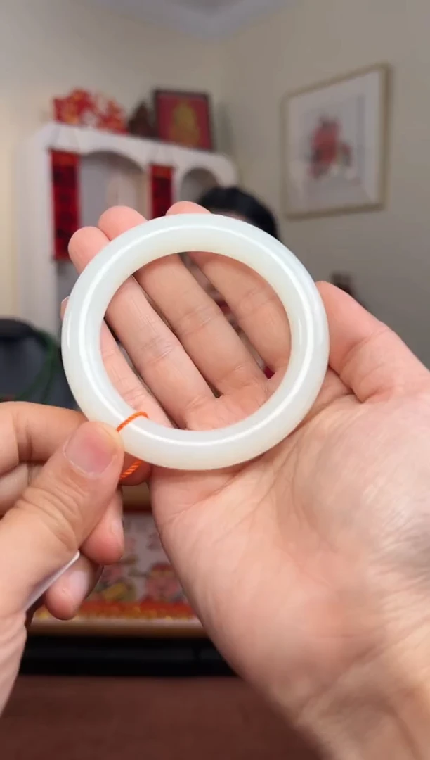 【闪购商品】和田玉S19-未镶嵌57MM 微棉