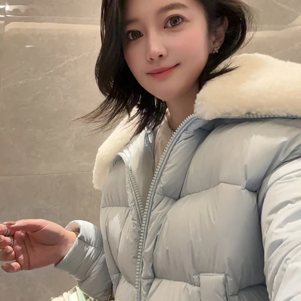 CHENRUI 歆姐 2025新款“氧气少女” 泡芙加厚羊毛翻领羽绒服2132