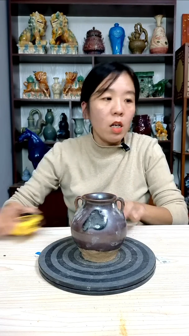 经典精美复古风格瓷器
