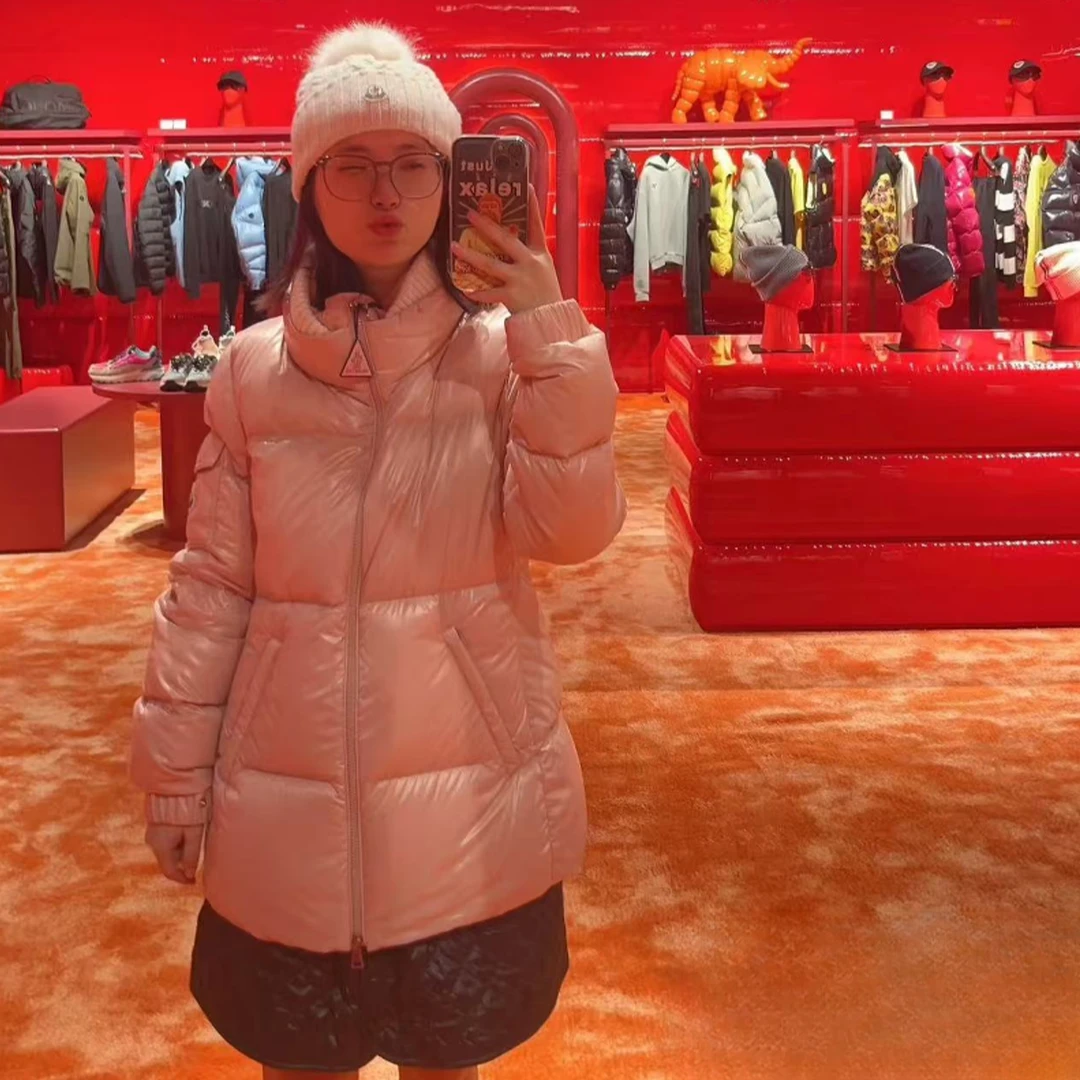 99新 MONCLER 蒙口Vistule女士短款羽绒服2023冬季新款粉色1码