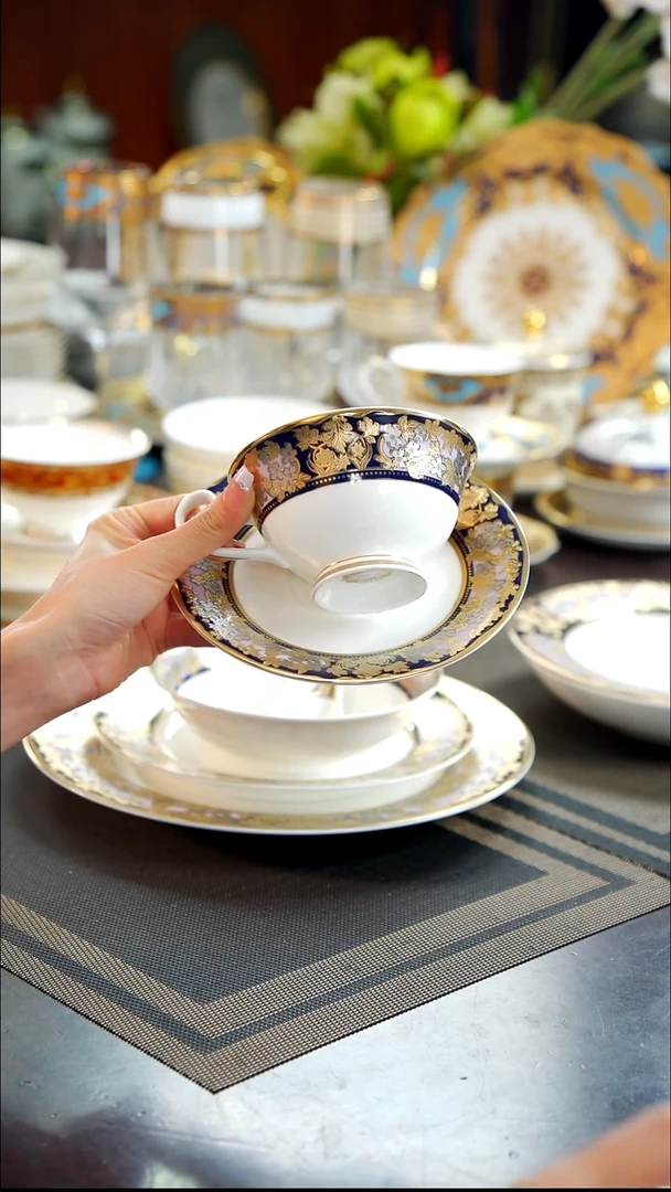 瓷片咖啡杯碟1套