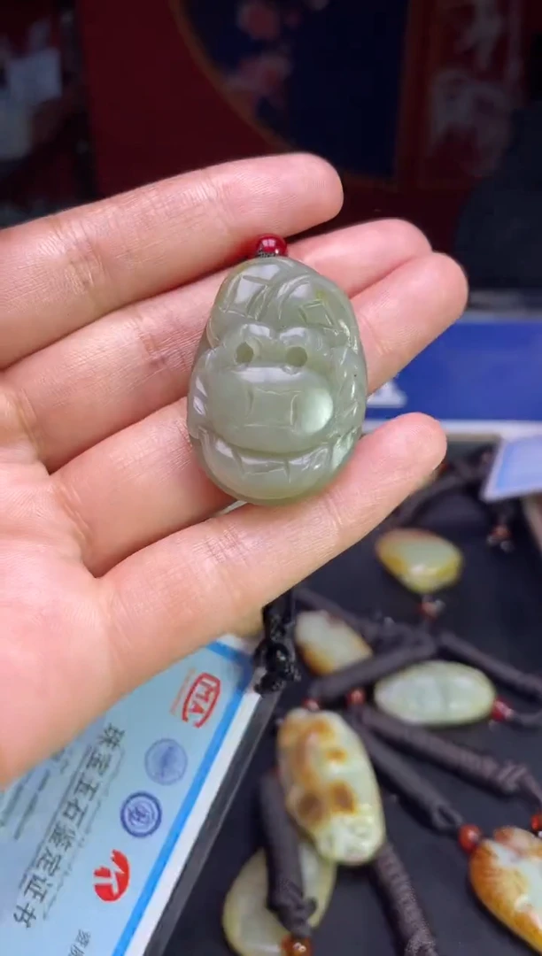 颈饰未镶嵌和田玉123