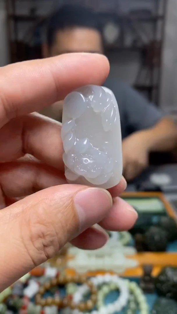 和田玉未镶嵌颈饰122