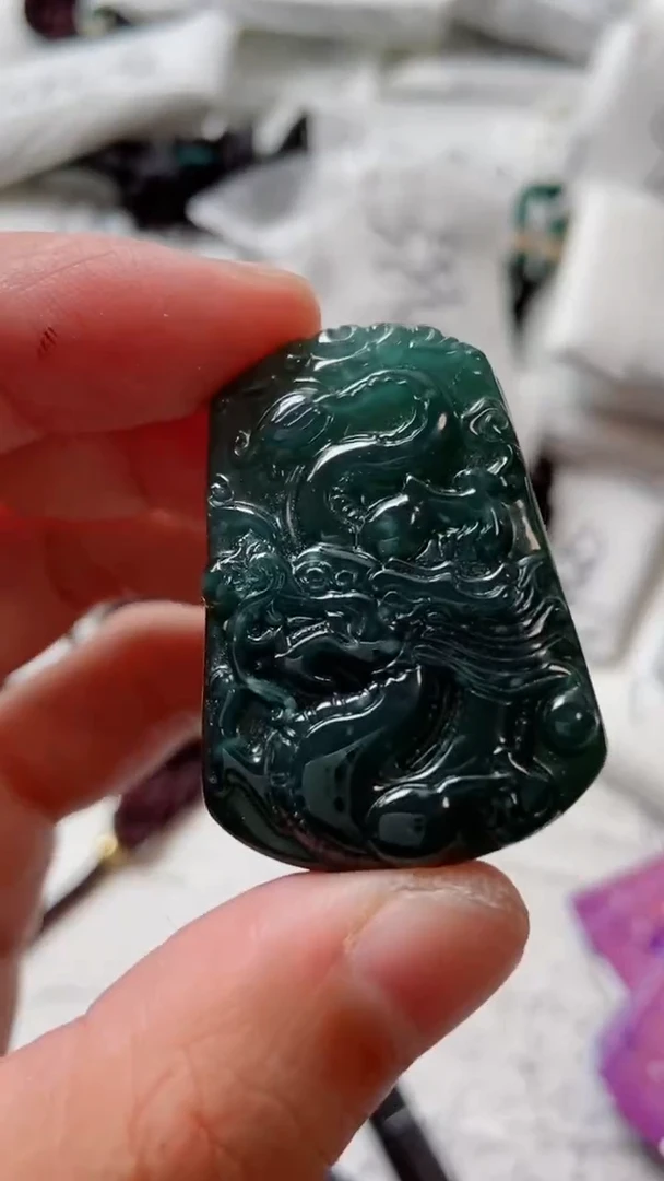 翡翠未镶嵌颈饰888888