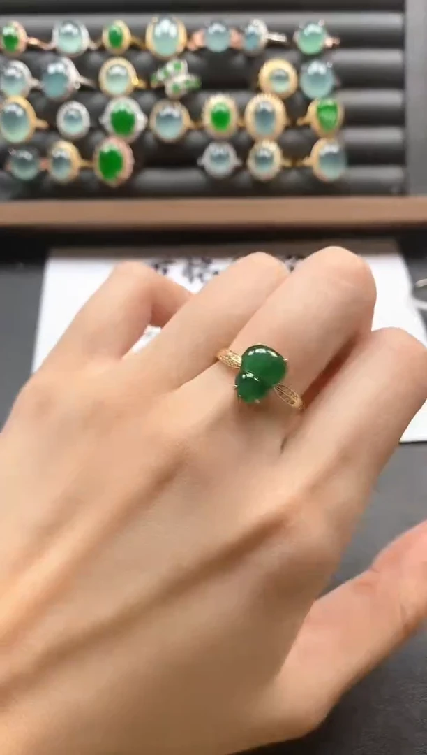 银S925镶嵌戒指翡翠65151111