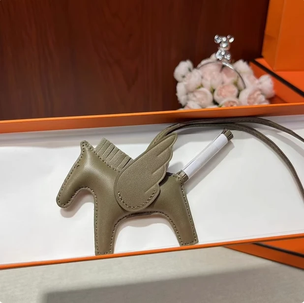 包包小马挂件-A008【all in bb】