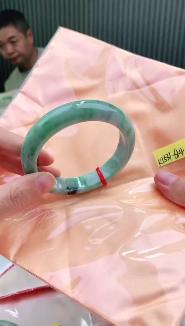 未镶嵌手镯翡翠61