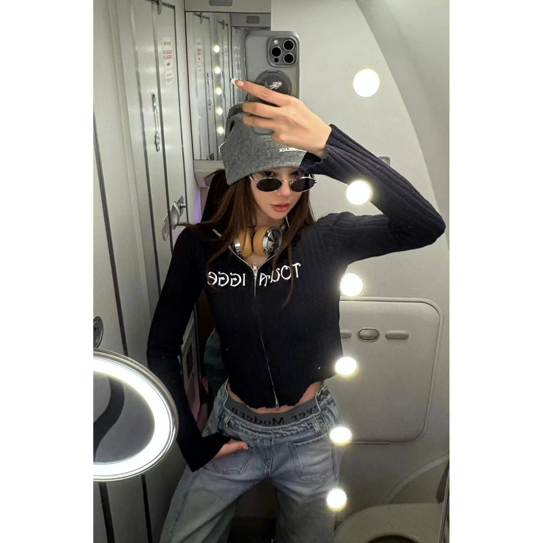 【婉君】美式复古半高领修身显瘦针织拉链开衫外套LWJ24C3C1427