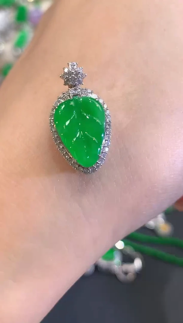 吊坠(不含链)18K金镶嵌翡翠a57