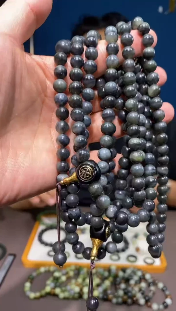 和田玉未镶嵌颈饰颜色多样性发货拍一发一