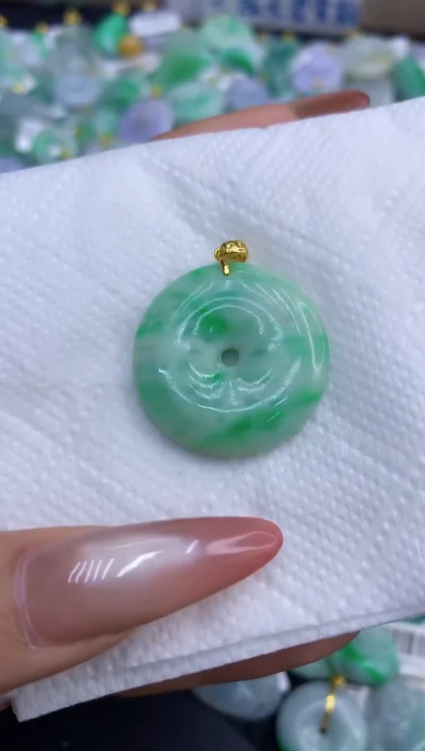 颈饰未镶嵌翡翠天然缅甸A货翡翠